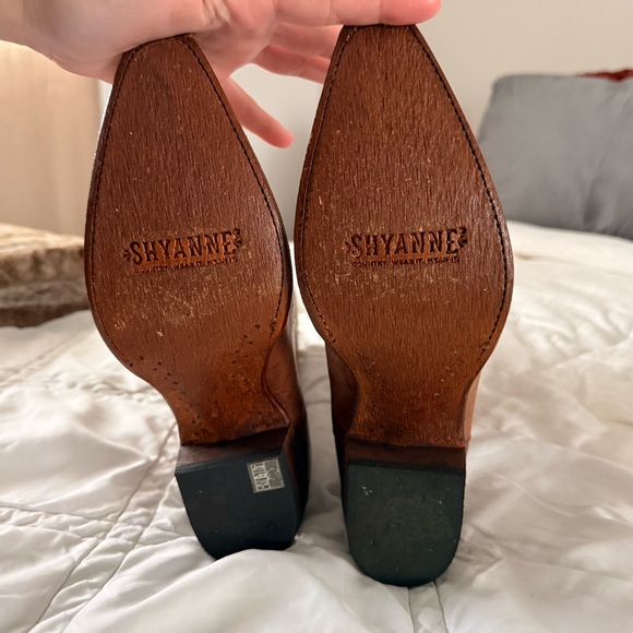 Shyanne Floral Embroidered Tan Heeled Boots - Picture 3 of 7